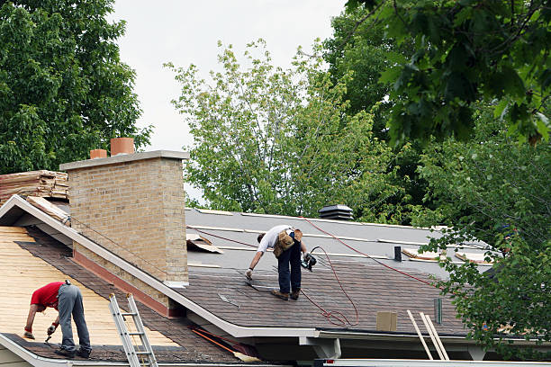 Roof Gutter Cleaning in Lordship, CT